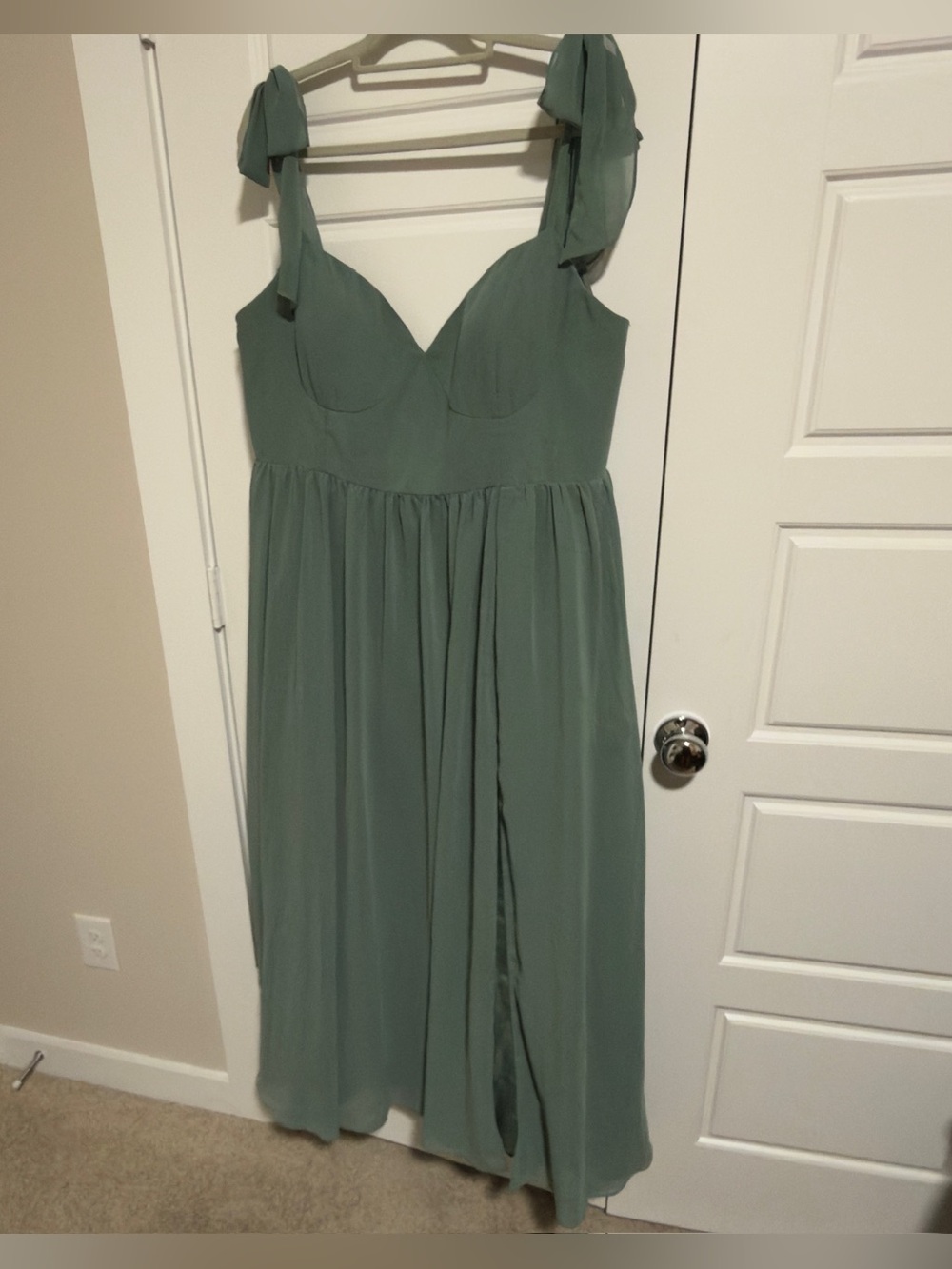 Revelry Sage Green Maxi Dress Size 22 Tie Strap Formal Bridesmaid Slit